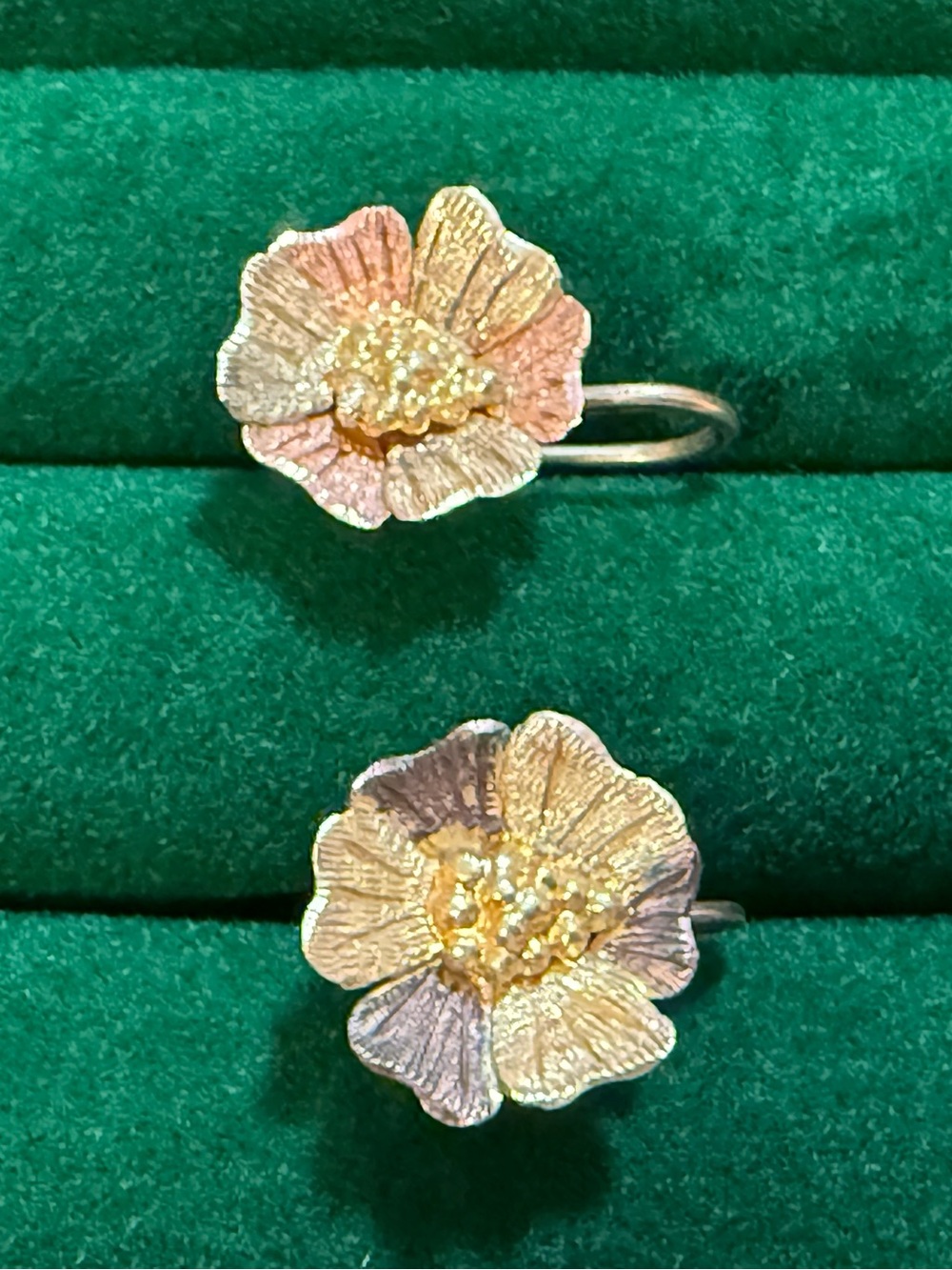 Vintage 1/30 12kt gold Filled Bloom Earrings